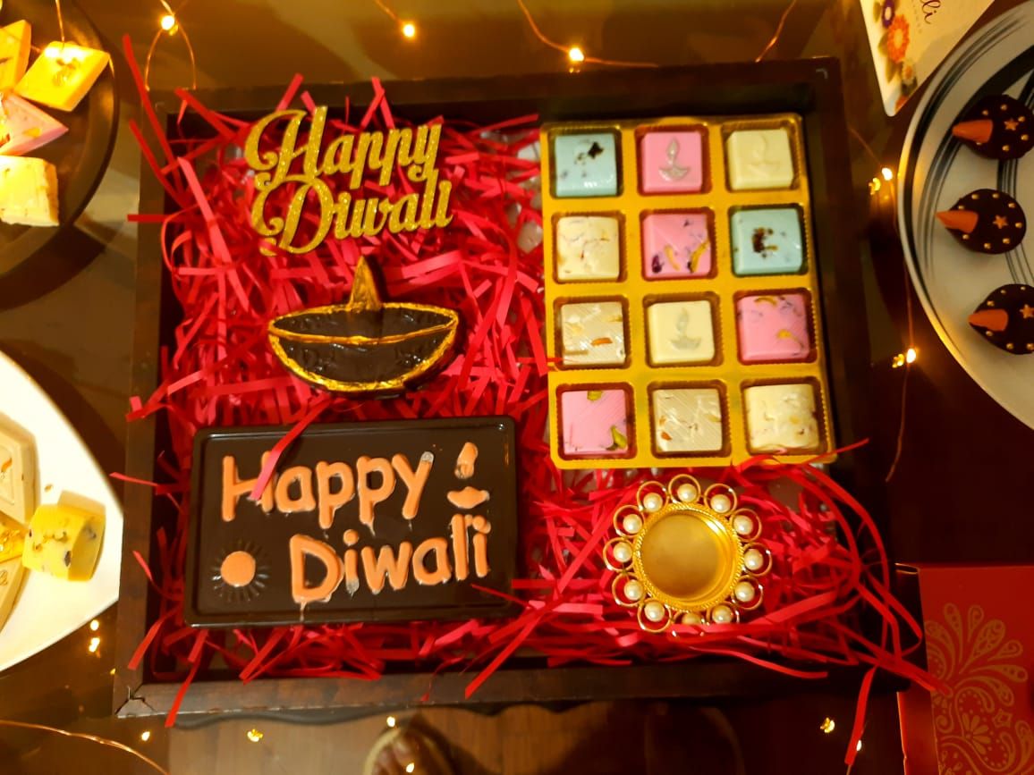 Mishka’s Diwali Delight Luxury Gift Hamper