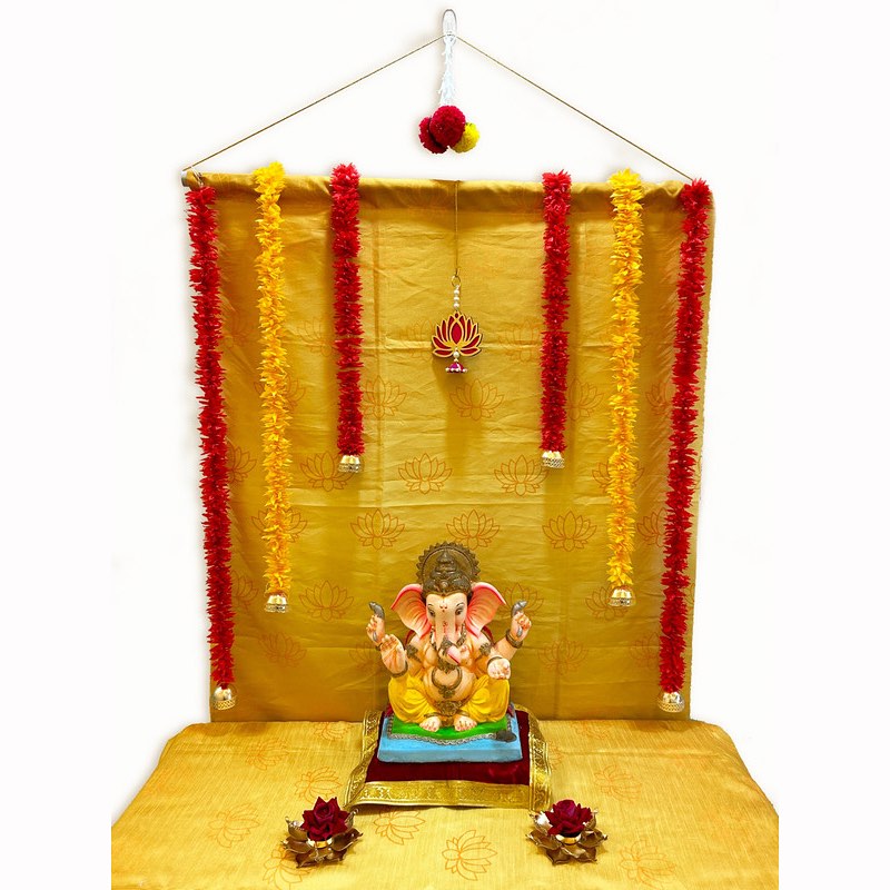 Backdrop Decor Red Gold Piece